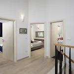 Piccolo Paradiso With Heated Pool, Jacuzzi & Sauna