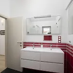 Villa Piccolo Paradiso With Heated Pool, Jacuzzi & Sauna *