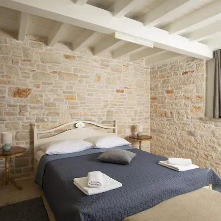 ヴィラ Piccolo Paradiso With Heated Pool, Jacuzzi & Sauna *