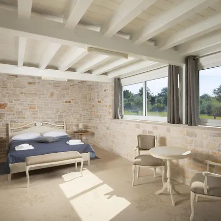 Piccolo Paradiso With Heated Pool, Jacuzzi & Sauna * روفينجسكو سيلو