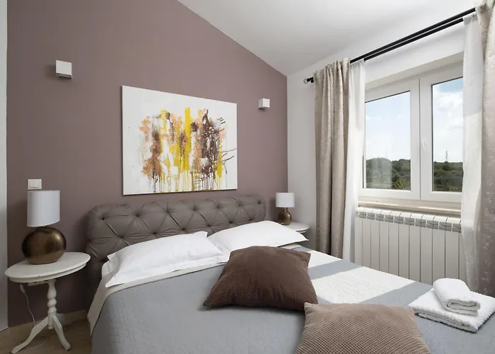 Piccolo Paradiso With Heated Pool, Jacuzzi & Sauna Vila Rovinjsko Selo