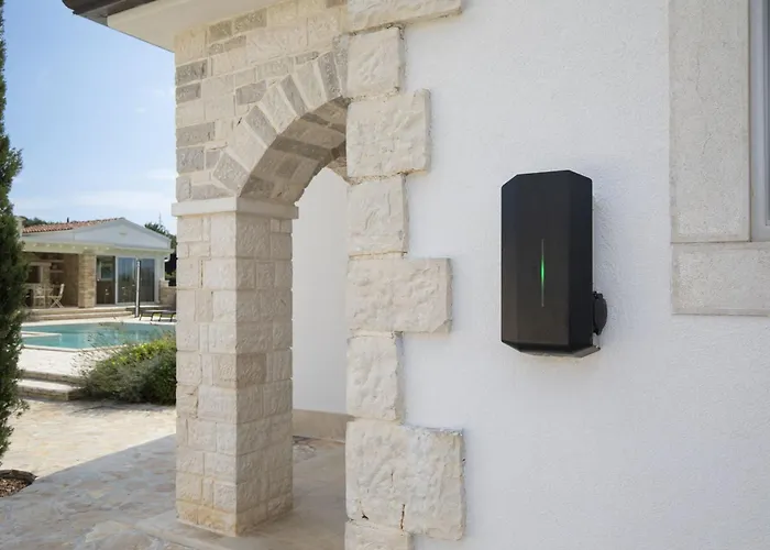 Piccolo Paradiso With Heated Pool, Jacuzzi & Sauna Rovinjsko Selo