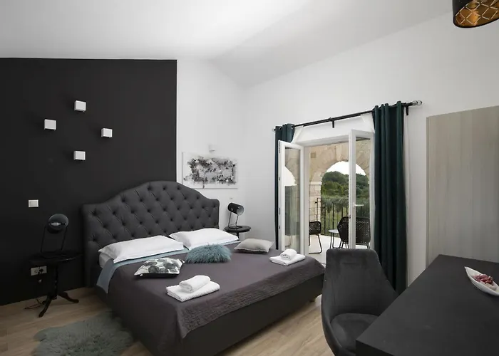 Piccolo Paradiso With Heated Pool, Jacuzzi & Sauna Vila *